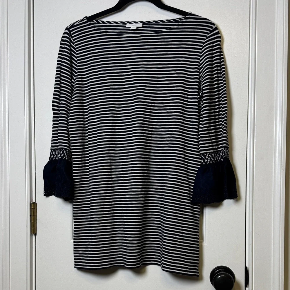 J.Jill Navy Stripe Bell Sleeve Eyelet Top π Small Petite - Picture 1 of 6
